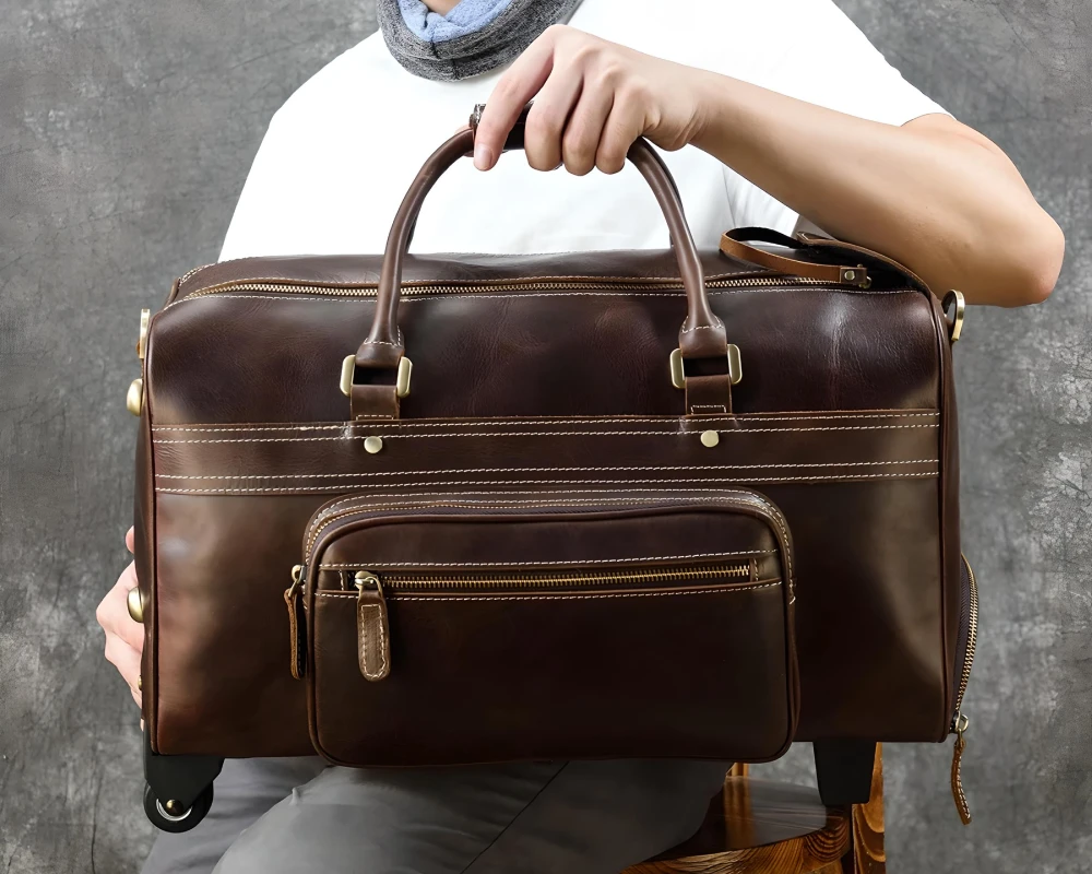 wheeled carry on luggage